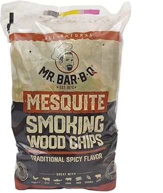 Mesquite Wood Smoker Chips: Traditional Spicy Flavor, 1.6 lb bag.
